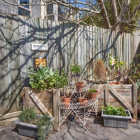 ※ Relaxing Home- Parking & Gorgeous Gardens Bath Bagian luar foto