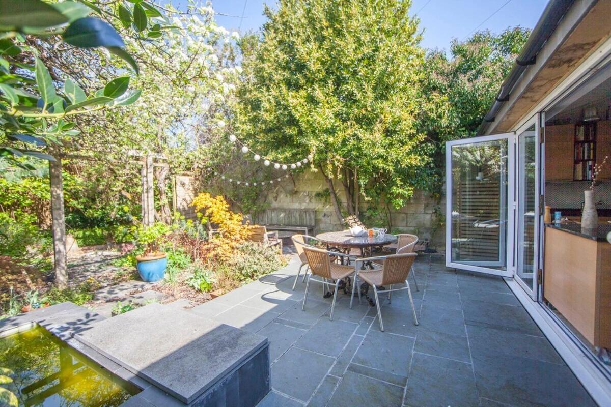 ※ Relaxing Home- Parking & Gorgeous Gardens Bath Bagian luar foto